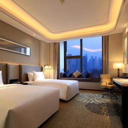 Wyndham Grand Plaza Royale Huayu Chongqing Hotel Exterior photo