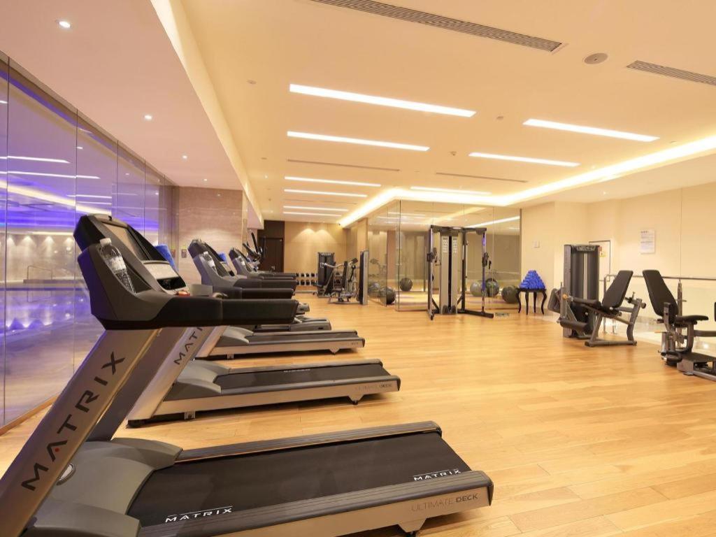 Wyndham Grand Plaza Royale Huayu Chongqing Hotel Exterior photo