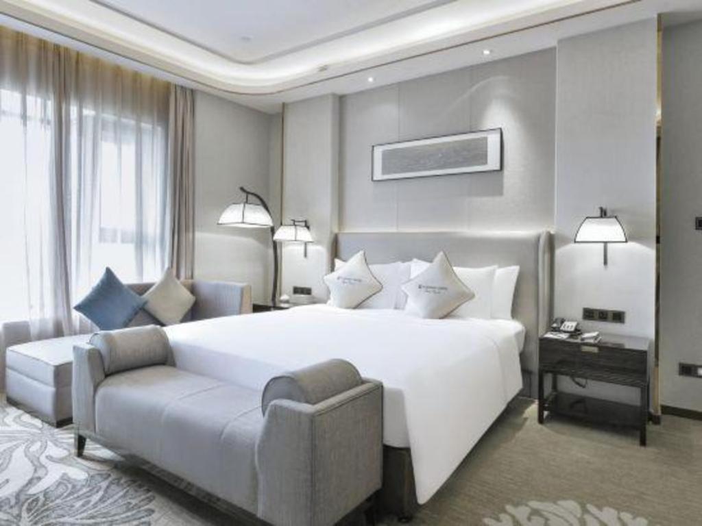 Wyndham Grand Plaza Royale Huayu Chongqing Hotel Exterior photo