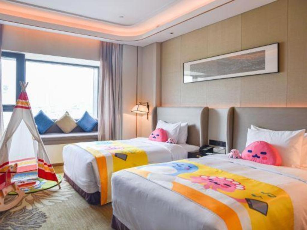 Wyndham Grand Plaza Royale Huayu Chongqing Hotel Exterior photo